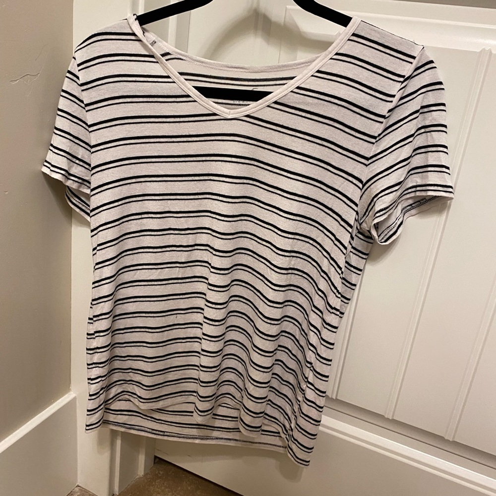 Stripped hollister tee